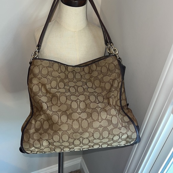 Coach Handbags - Coach purse